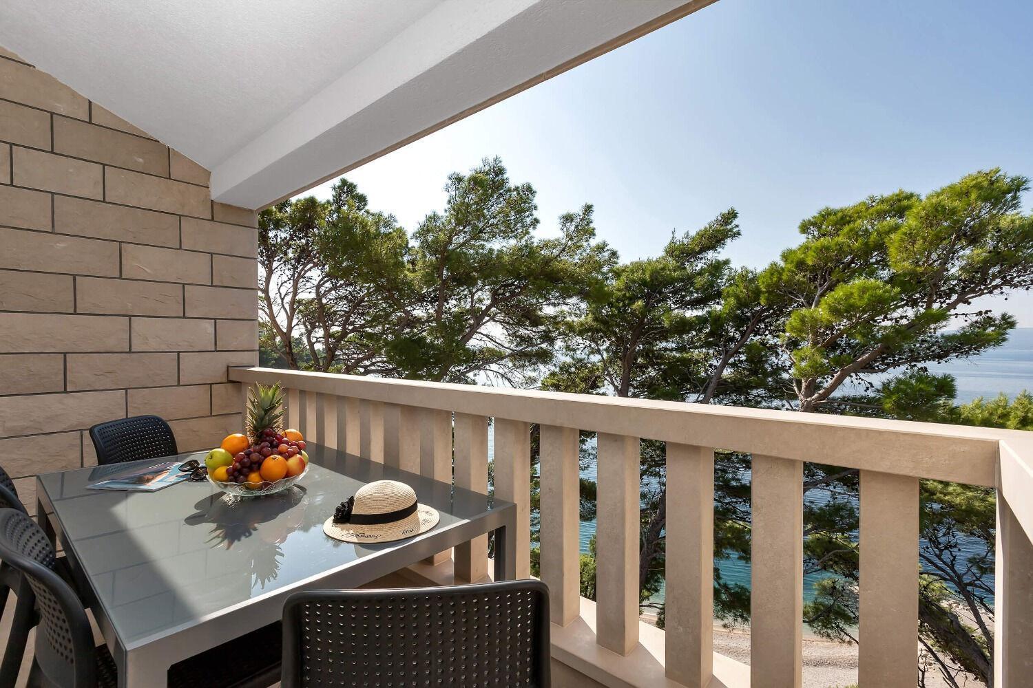 Apartments Anka Brela Exterior photo